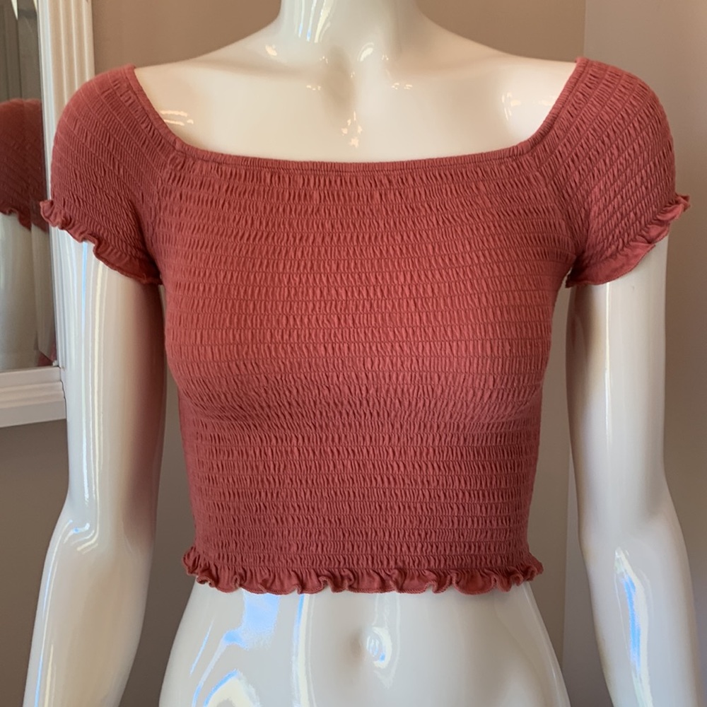Essentials by Full Tilt Off the Shoulder Crop Top • Size XS